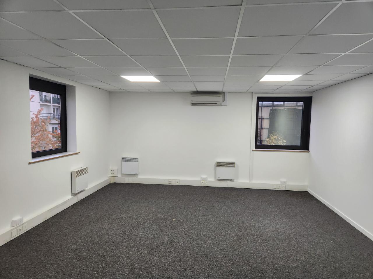 Bureau Lognes 889m² Location bureau Lognes Seine-et-Marne OLBUR2205991 3
